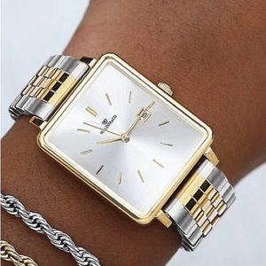NWT/NIB Waldor & Co. ladies “Delight 32 Chelsea” 22 carat gold-plated SS watch